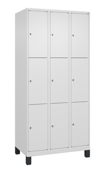 C+P Schließfachschrank Classic PLUS, Füße, 3 Abteile mit je 3 Fächern, 1950x900x500mm, 9016/9016, 080010-303 S10017
