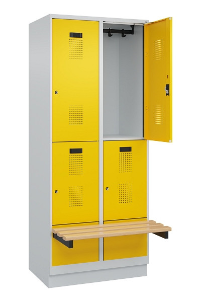 C+P Doppelstock-Spind Evolo PLUS, Bank, 4 Fächer, 1950x800x815mm, 7035/1023, Zylinderschloss, Sitzfläche Buche-Hartholz, mit Sockel, 049340-22 S10028