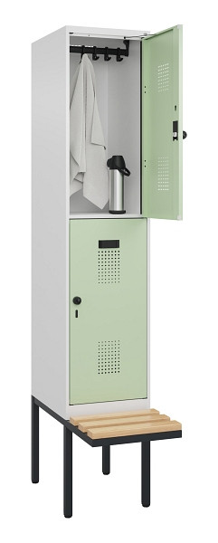 C+P Doppelstock-Spind Evolo PLUS, Bank, 2 Fächer, 2120x400x815mm, 9016/6019, Drehriegel, Sitzfläche Buche-Hartholz, 0493407-12 S10019