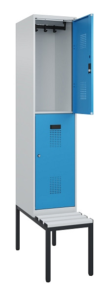 C+P Doppelstock-Spind Evolo PLUS, Bank, 2 Fächer, 2120x400x815mm, 7035/5012, Zylinderschloss, Sitzfläche Kunststoff, Sitzbank, 0493507-12 S10115