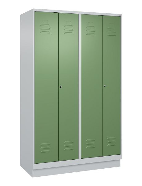 C+P Umkleidespind Classic PLUS, Doppel-Spind, Sockel, 4 Abteile, 1950x1200x500mm, 7035/6011, Zylinderschlösser, 080022-40P S10021