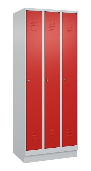 C+P Umkleidespind Classic PLUS, Sockel, 3 Abteile, 1950x750x500mm, 7035/3020, Zylinderschlösser, 080020-39 S10017
