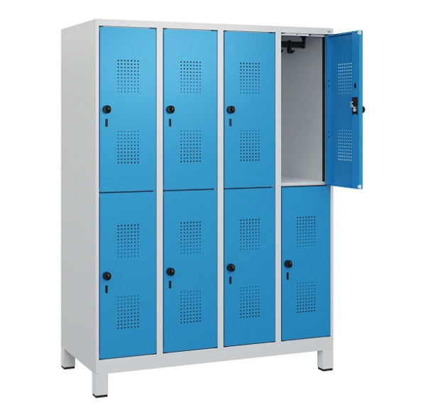 C+P Doppelstöckiger Spind Evolo PLUS, Füße, 8 Fächer, 1630x1200x500mm, 7035/5012, Drehriegel, 0493105-40 S10007