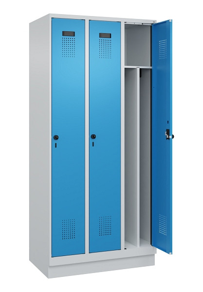 C+P Spind Evolo PLUS, mit Sockel, 3 Abteile, 1950x900x500mm, 7035/5012, Verschluss Drehriegel, 049020-30F S10007