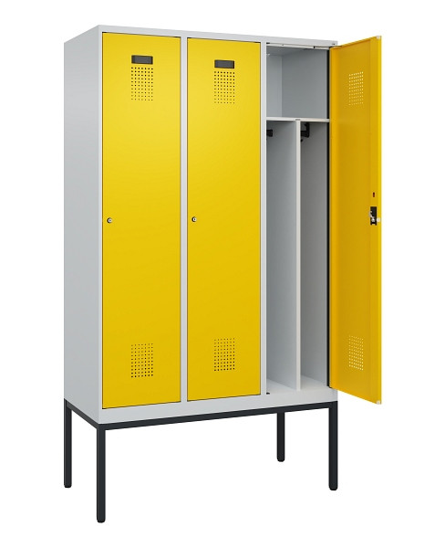 C+P Spind Evolo PLUS, Gestell, 3 Abteile, 2120x1200x500mm, 7035/1023, Verschluss Zylinderschloss, 0490307-32F S10028