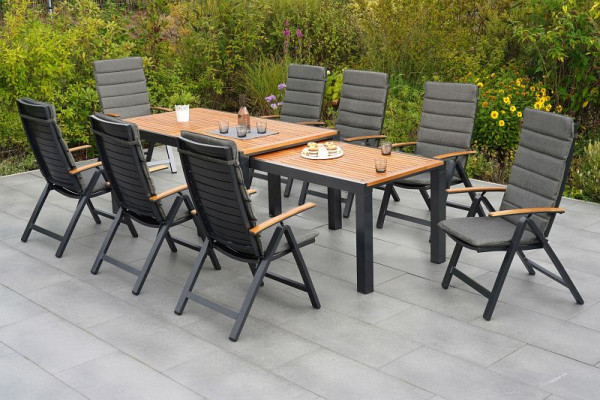 Merxx Astros Set 17-teilig, 8 Astros Klappsessel, 8 Kissen, grau, 1 Flex Ausziehtisch 180 (300) x 100 cm, Aluminium mit FSC Akazienholz, 50630-800
