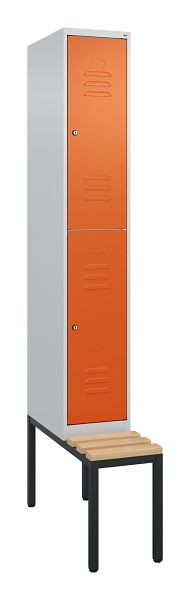 C+P Doppelstöckiger Spind Classic PLUS, 2120x300x815mm, 7035/2004, Zylinderschlösser, Sitzleisten aus Buche, mit untergebauter Sitzbank, 0803507-10 S10186