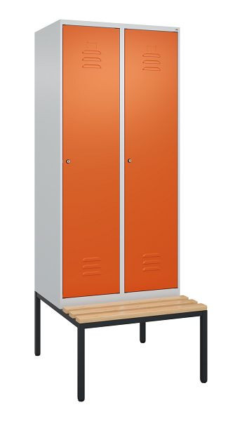 C+P Umkleidespind Classic PLUS, mit untergebauter Sitzbank, 2 Abteile, 2120x800x815mm, 7035/2004, Zylinderschlösser, Buche-Sitzleisten, 0800507-22 S10120