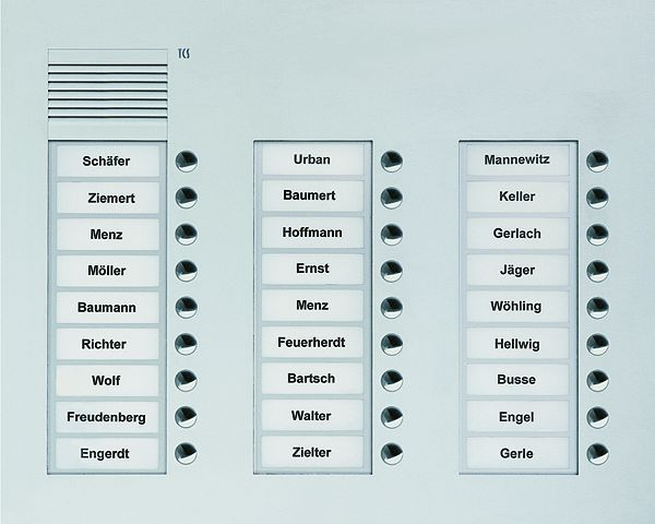 TCS Audio Außenstation Serie PUK 27 Klingeltasten (rechtsbündig), 3-spaltig, UP silber, PUK27/3-EN
