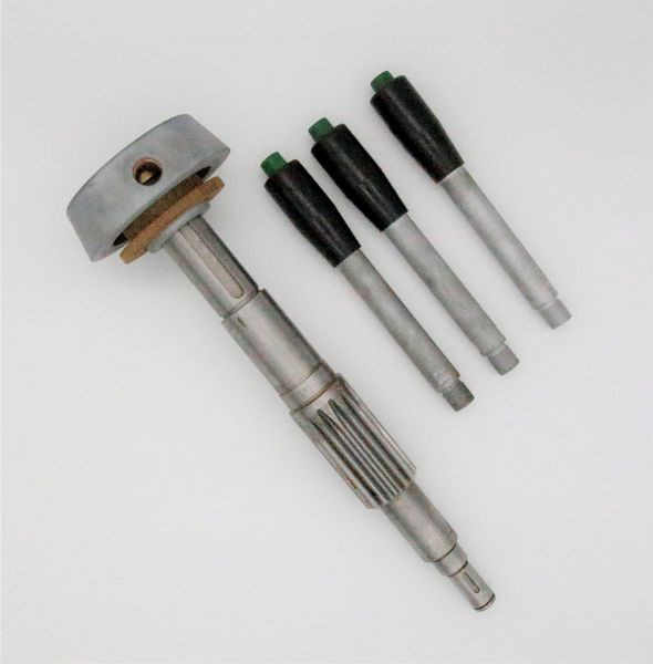ELMAG Pinolen-Vorschubhandrad komplett, zu GBM 4/40 + 4/50 SGA, 9802295