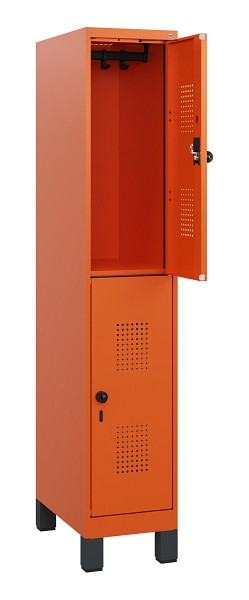 C+P Doppelstöckiger Spind Evolo PLUS, Füße, 2 Fächer, 1630x300x500mm, 2004/2004, Drehriegel, 0493105-10 S10029