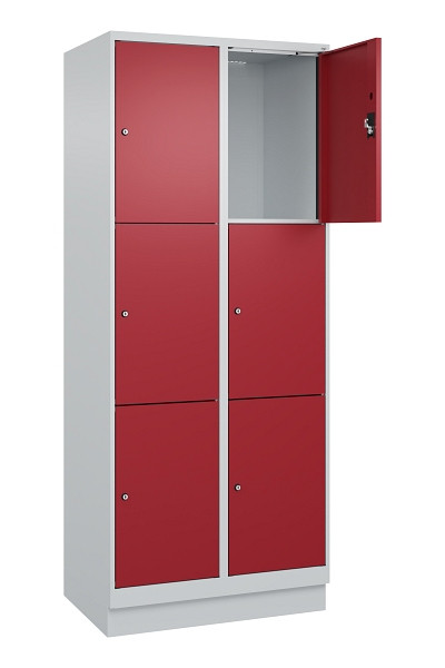 C+P Schließfachschrank Evolo PLUS, mit Sockel, 6 Fächer, 1950x800x500mm, 7035/30, Frontfarbe RAL 3003 Rubinrot, 049020-223 S10004