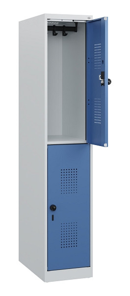 C+P Doppelstöckiger Spind Evolo PLUS, 2 Fächer, 1530x300x500mm, 7035/5023, Drehriegel, 0493005-10 S10008