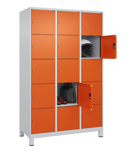 C+P Schließfachschrank Evolo PLUS, mit Füßen, 15 Fächer, 1950x1200x500mm, 7035/2004 Reinorange, 049010-325 S10002