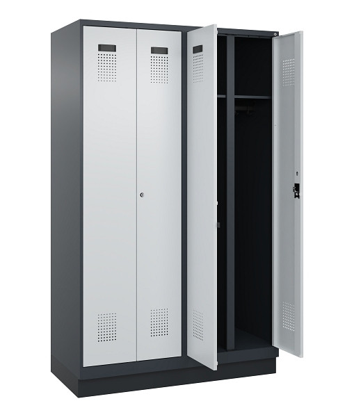 C+P Schwarz-Weiß-Spind Evolo PLUS, mit Sockel, 4 Abteile, 1950x1200x500mm, 7016/7035 Lichtgrau, Abteilbreite 300 mm, Schlüssel 2, 049022-40 S10044