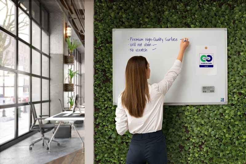 Bi-Office Earth Umweltfreundliches Whiteboard mit Aluminiumrahmen 120x90cm, MA0500790