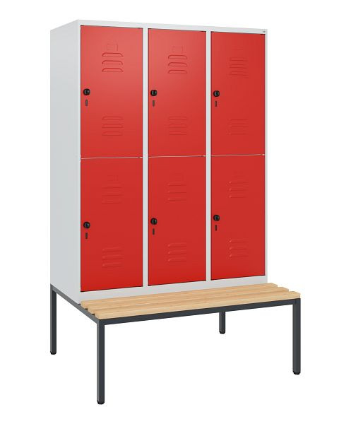 C+P Doppelstöckiger Spind Classic PLUS, 3 Abteile, 1950x1200x815mm, 7035/3020, Drehriegel, Buche-Sitzleisten, mit untergebauter Sitzbank, 0803505-32 S10002