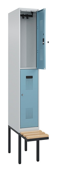 C+P Doppelstock-Spind Evolo PLUS, Bank, 2 Fächer, 2120x300x815mm, 7035/0010, Zylinderschloss, Sitzfläche Buche-Hartholz, 0493407-10 S10036