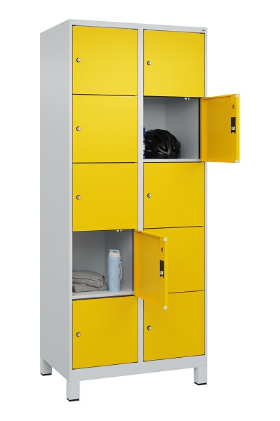 C+P Schließfachschrank Evolo PLUS, mit Füßen, 10 Fächer, 1950x800x500mm, 7035/1, Frontfarbe RAL 1023 Verkehrsgelb, 049010-225 S10001