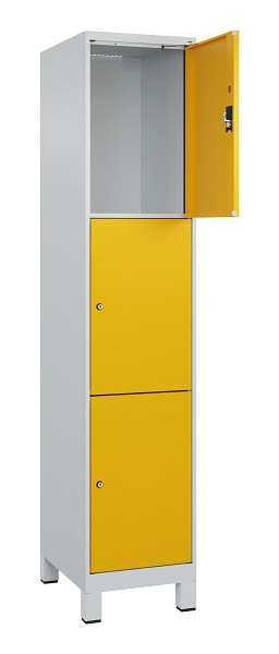 C+P Schließfachschrank Evolo PLUS, mit Füßen, 3 Fächer, 1950x400x500mm, 7035/10, Frontfarbe RAL 1004 Goldgelb, 049010-123 S10000