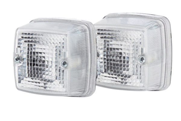 HELLA Halogen-Rückfahrscheinwerfer, 12/24V, Anbau, für senkrechte Befestigung/für waagerechte Befestigung, Stecker: Flachstecker, 2ZR 003 014-091