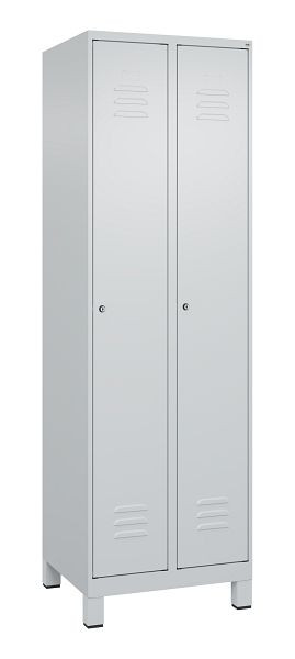 C+P Umkleidespind Classic PLUS, Füße, 2 Abteile, 1950x600x500mm, 7035/7035, Zylinderschlösser, 080010-20 S10023