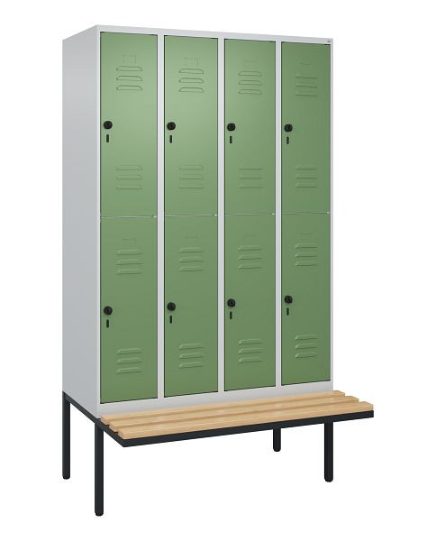 C+P Doppelstöckiger Spind Classic PLUS, 4 Abteile, 2120x1200x815mm, 7035/6011, Drehriegel, Sitzleisten aus Buche, schwebende Sitzfläche, 0803407-40 S10006