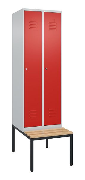 C+P Umkleidespind Classic PLUS, mit untergebauter Sitzbank, 2 Abteile, 2120x600x815mm, 7035/3020, Zylinderschlösser, Buche-Sitzleisten, 0800507-20 S10109