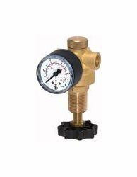 Riegler Druckregler (Membrandruckregler aus Messing ohne Sekundärentlüftung, inkl. Manometer, speziell für Wasser), 101308