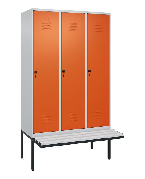 C+P Umkleidespind Classic PLUS, 3 Abteile, 2120x1200x815mm, 7035/2004, Drehriegel, je 2 Doppel-Haken, 0800407-32F S10121