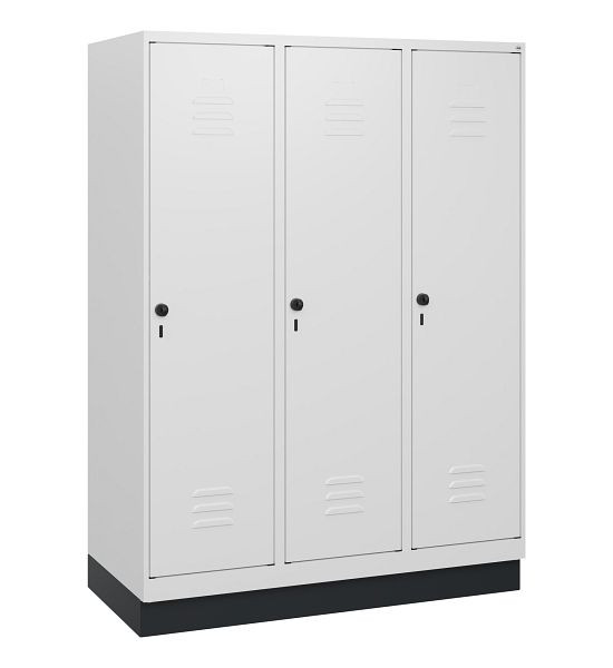 C+P Umkleidespind Classic PLUS, Sockel, 3 Abteile, 1630x1200x500mm, 9016/9016, Drehriegel, 0800205-32 S10014