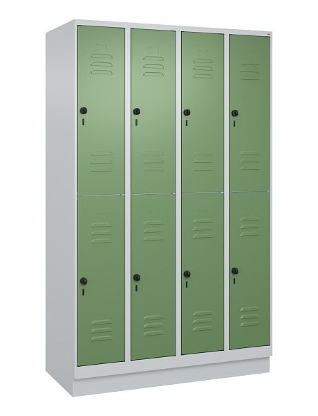 C+P Doppelstöckiger Spind Classic PLUS, Sockel, 4 Abteile, 1950x1200x500mm, 7035/6011, 080320-40 S10006