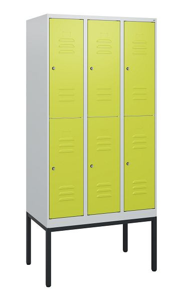 C+P Doppelstöckiger Spind Classic PLUS, Gestell, 3 Abteile, 1950x900x500mm, 7035/0024, Zylinderschlösser, 0803305-30 S10040