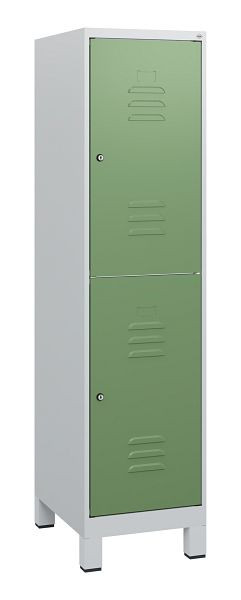 C+P Doppelstöckiger Spind Classic PLUS, Füße, 1630x400x500mm, 7035/6011, Zylinderschlösser, 0803105-12 S10036
