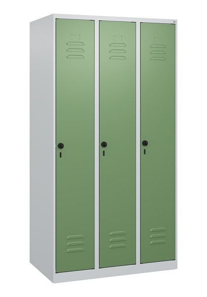 C+P Umkleidespind Classic PLUS mit Mitteltrennwand, 3 Abteile, 1700x900x500mm, 7035/6011, Drehriegel, 0800007-30F S10006