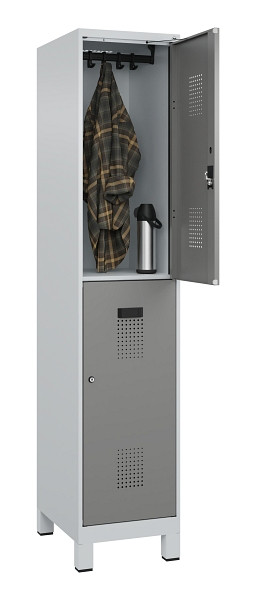 C+P Doppelstöckiger Spind Evolo PLUS, mit Füßen, 2 Fächer, 1950x400x500mm, 7035, Frontfarbe 0005000 RDS Stahlgrau, Zylinderschloss, 049310-12 S10041