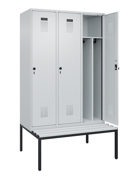 C+P Spind Evolo PLUS, 3 Abteile, 2120x1200x815mm, 7035/7035, Haken 4, Drehriegel, Sitzfläche Kunststoff, Sitzbank, Trennwand, 0490507-32F S10067