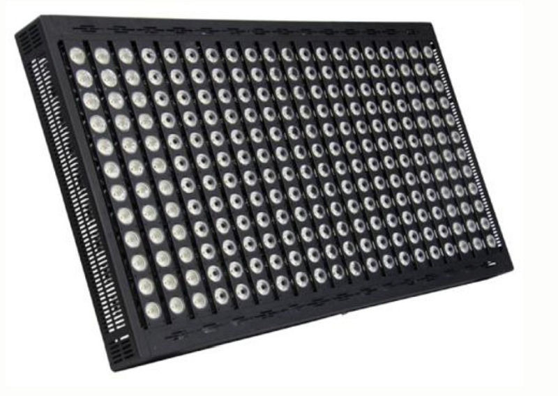 Schmelter LED-Technology LED-Großflächenstrahler IP67 für innen und außen, 260.000lm, Abstrahlwinkel 10°, S-2000WE-6K10