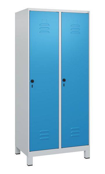 C+P Umkleidespind Classic PLUS, Füße, 2 Abteile, 1800x800x500mm, 7035/5012, Drehriegel, 0800107-22 S10004