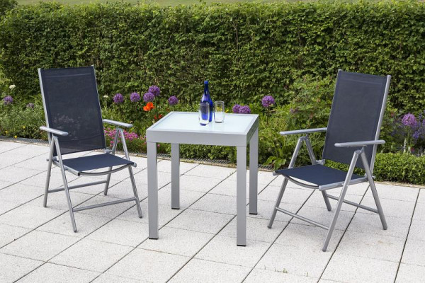 Merxx Amalfi Set 3-teilig, 2 Amalfi Klappsessel, Rückenlehne verstellbar, 1 Ausziehtisch 65 (130) x 65 cm, matte Glasplatte, silber/marineblau, 50352-313