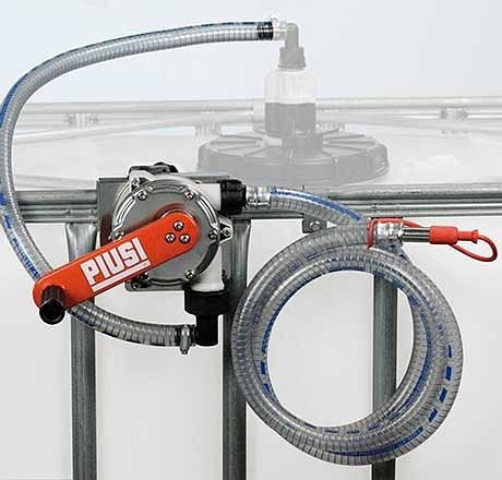 Cemo Kurbelpumpe für AdBlue mit PVC-Schlauch 3 m, Montageplatte für IBC, Saugschlauch 1,5 m, Fördermenge 38 l/Hub, 11163