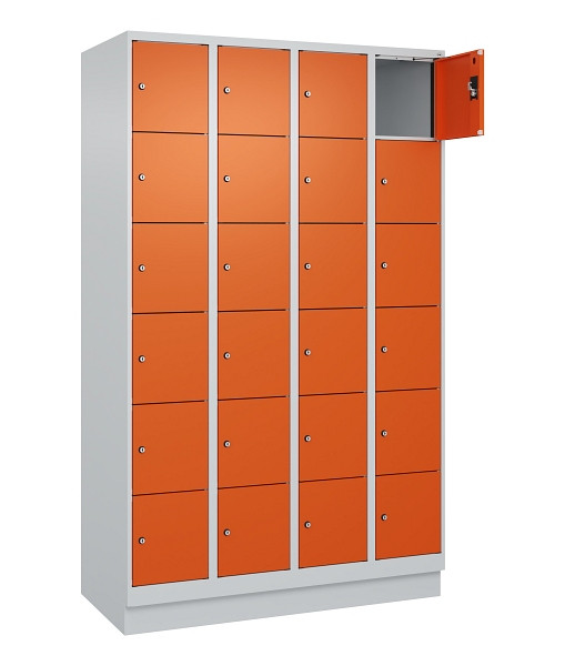 C+P Schließfachschrank Evolo PLUS, mit Sockel, 24 Fächer, 1950x1200x500mm, 7035/2004 Reinorange, 049020-406 S10002