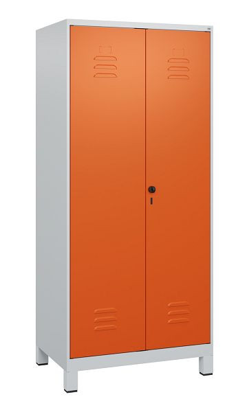 C+P Umkleidespind Classic PLUS SW, Füße, 2 Abteile, 1800x800x500mm, 7035/2004, Drehriegel, 0800127-22 S10030