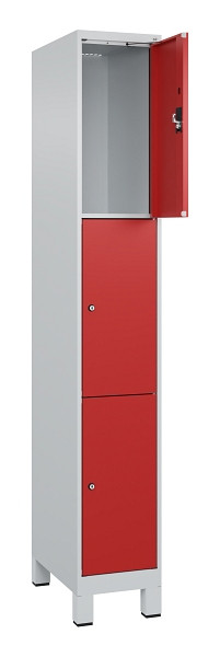 C+P Schließfachschrank Evolo PLUS, mit Füßen, 3 Fächer, 1950x300x500mm, 7035/30, Frontfarbe RAL 3000 feuerrot, 049010-103 S10003