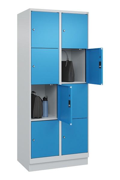 C+P Schließfachschrank Evolo PLUS, mit Sockel, 8 Fächer, 1950x800x500mm, 7035/50, Frontfarbe RAL 5012 Lichtblau, 049020-224 S10007
