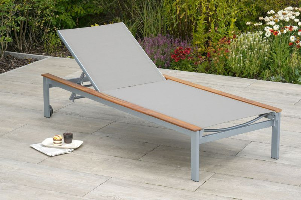 Merxx Naxos Liege, mit Rädern, Rückenlehne mehrfach verstellbar, Aluminium und FSC Akazienholz, 22006-309