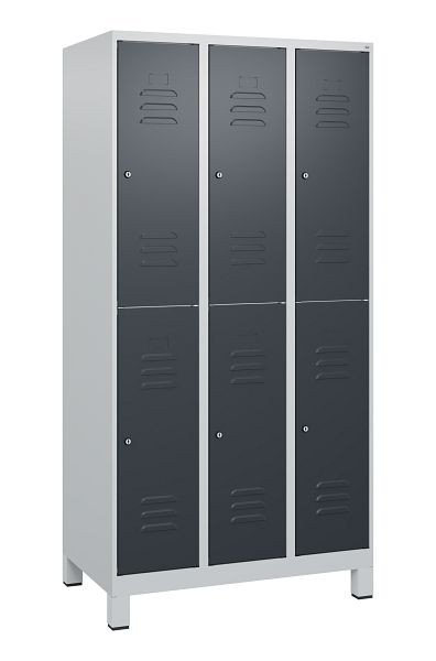 C+P Doppelstöckiger Spind Classic PLUS, Füße, 3 Abteile, 1800x900x500mm, 7035/7016, Zylinderschlösser, 0803107-30 S10023