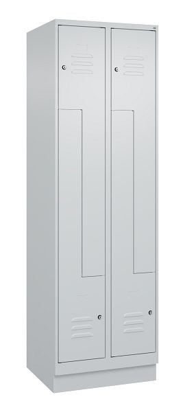 C+P Z-Spind Classic PLUS, C Z-Spind, Classic PLUS, Sockel, 4 Abteile, 1950x600x500mm, 7035/7035, Zylinderschlösser, 080023-204 S10024