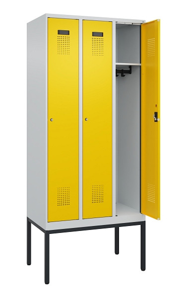 C+P Spind Evolo PLUS, Gestell, 3 Abteile, 2120x900x500mm, 7035/1023, Verschluss Zylinderschloss, Ablageböden 3, 0490307-30 S10028