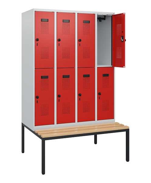 C+P Doppelstöckiger Spind Evolo PLUS, Bank, 8 Fächer, 1950x1200x815mm, 7035/3020, Drehriegel, Sitzfläche Buche-Hartholz, Sitzbank, 0493505-40 S10005